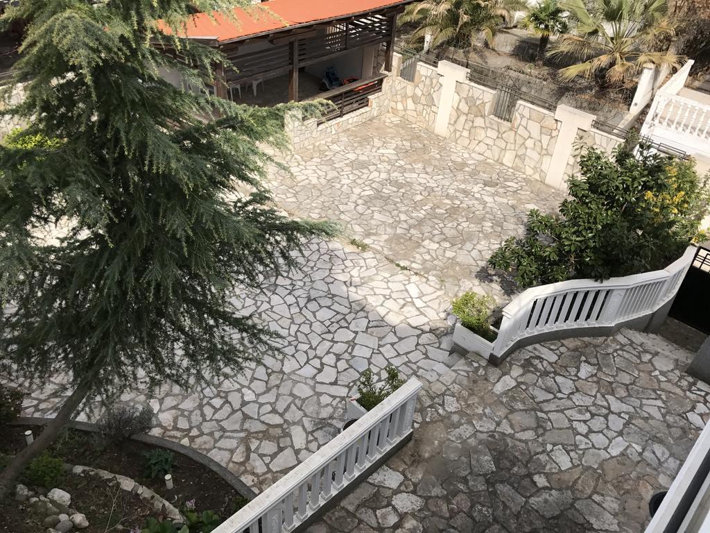 Villa Diana Utjeha Esterno foto